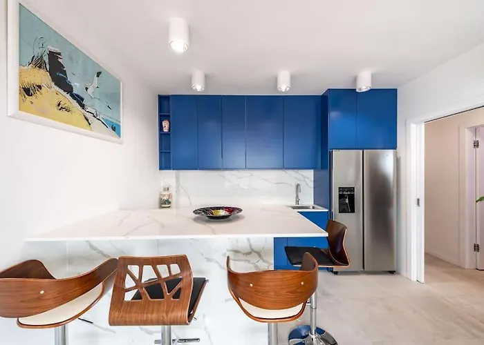 Apartament Sunset View, Garden,taxioldtown5min,free Garage, Voucher For Yacht Charter