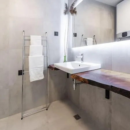 Walking Distance Old Town 120m2,garden,view,garage Apartment Dubrovnik