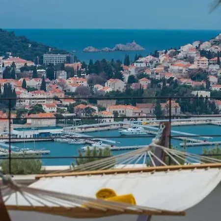 Sunset View, Garden,taxioldtown5min,free Garage, Voucher For Yacht Charter